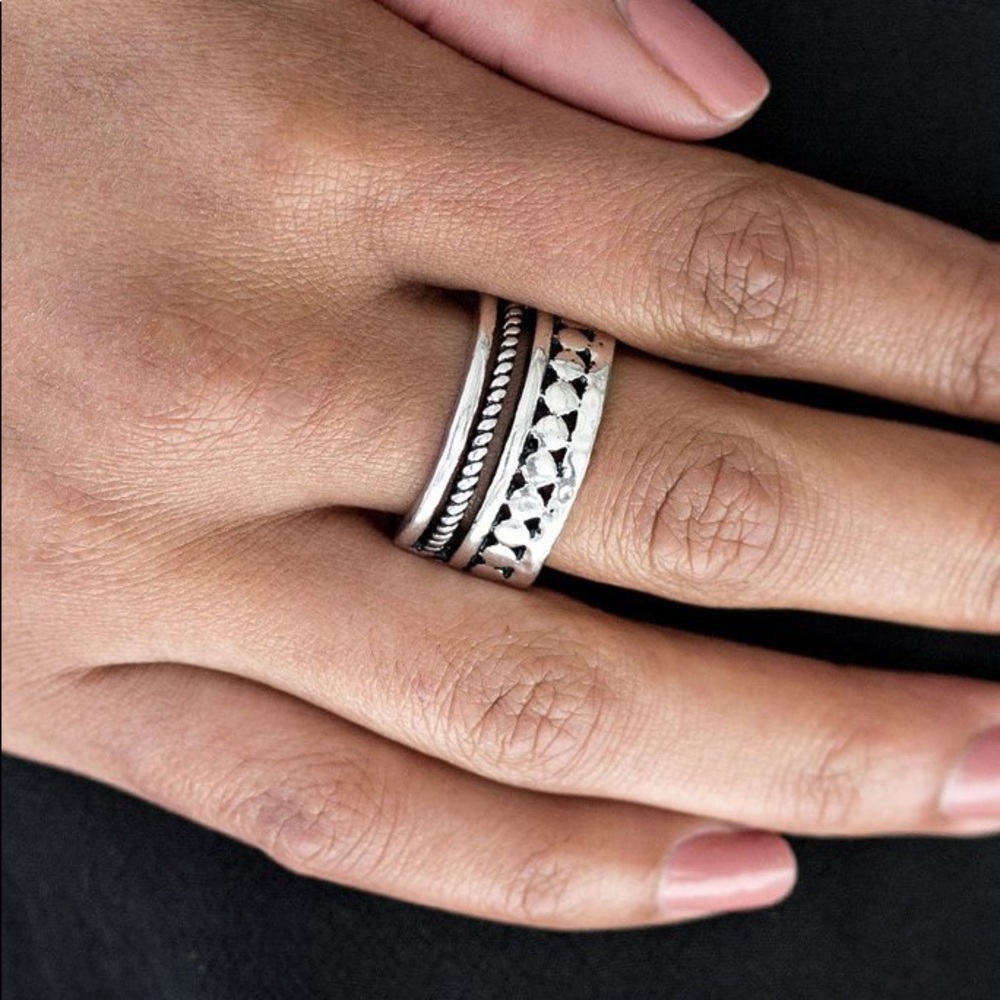 Paparazzi Silver Ring